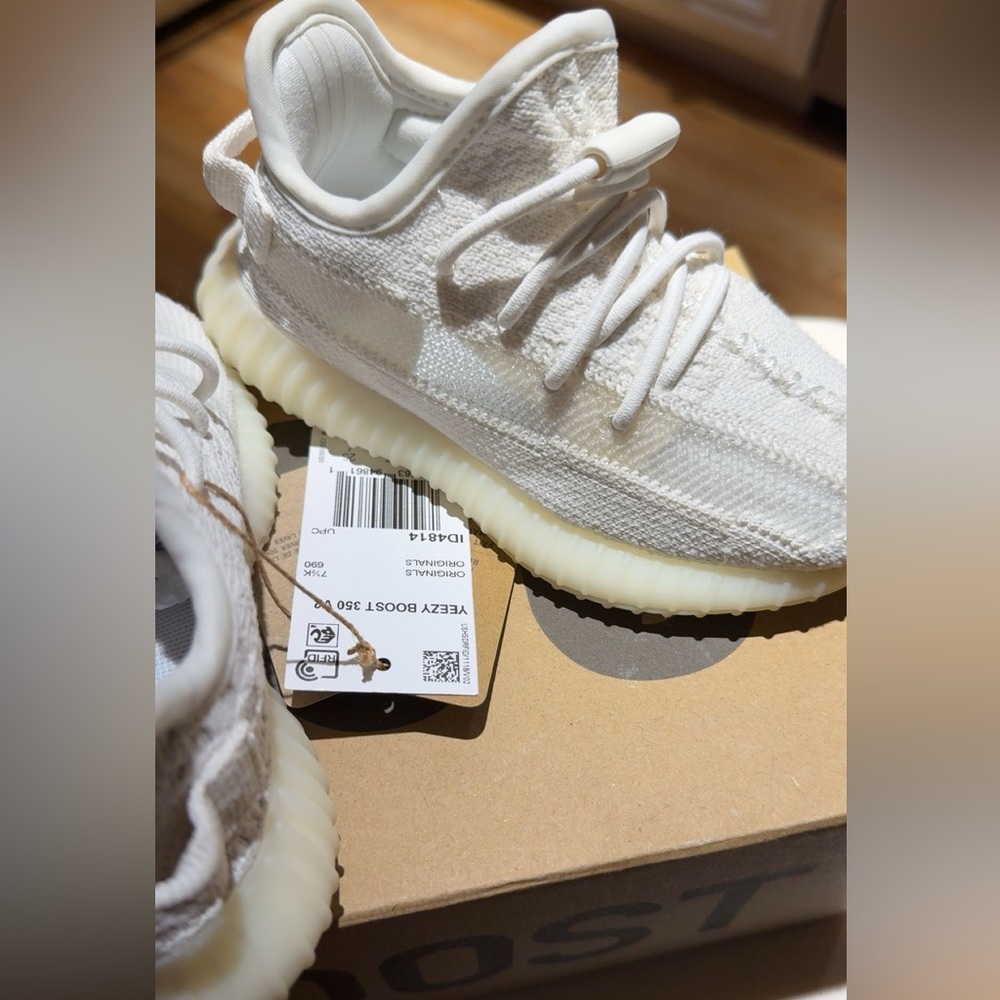 Yezzy authentic toddler sneakers